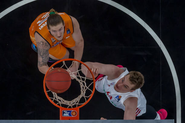 俱乐部对赵 俱乐部对赵