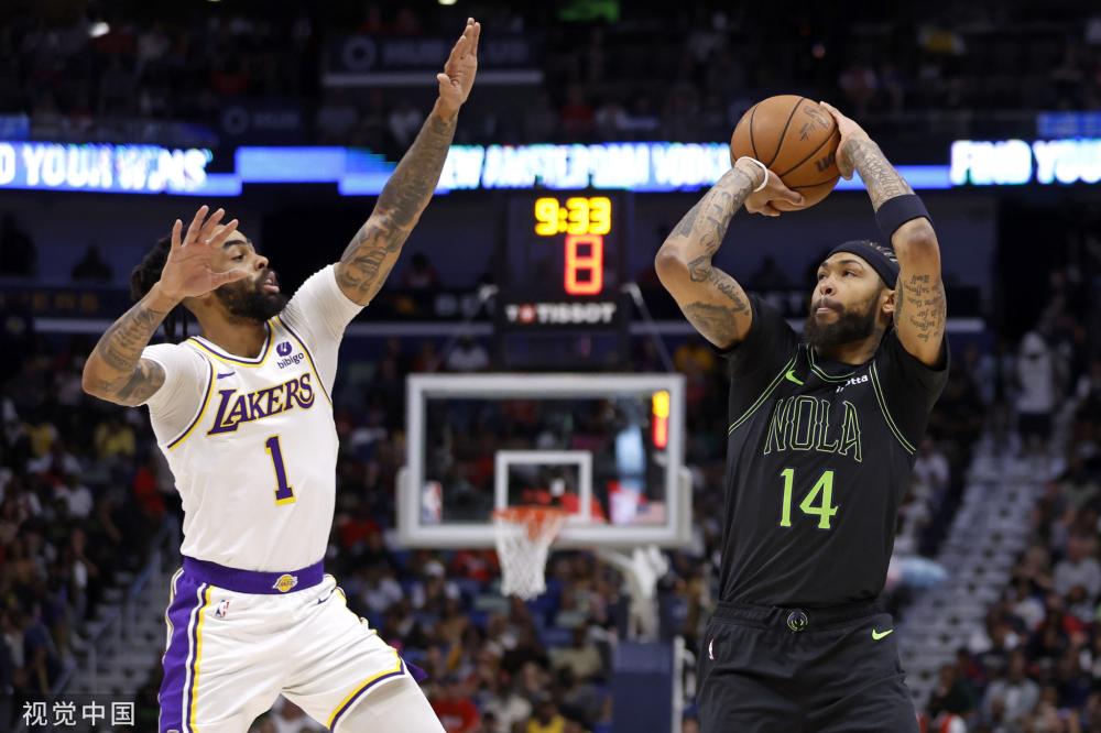 依然展现出 依然展现出