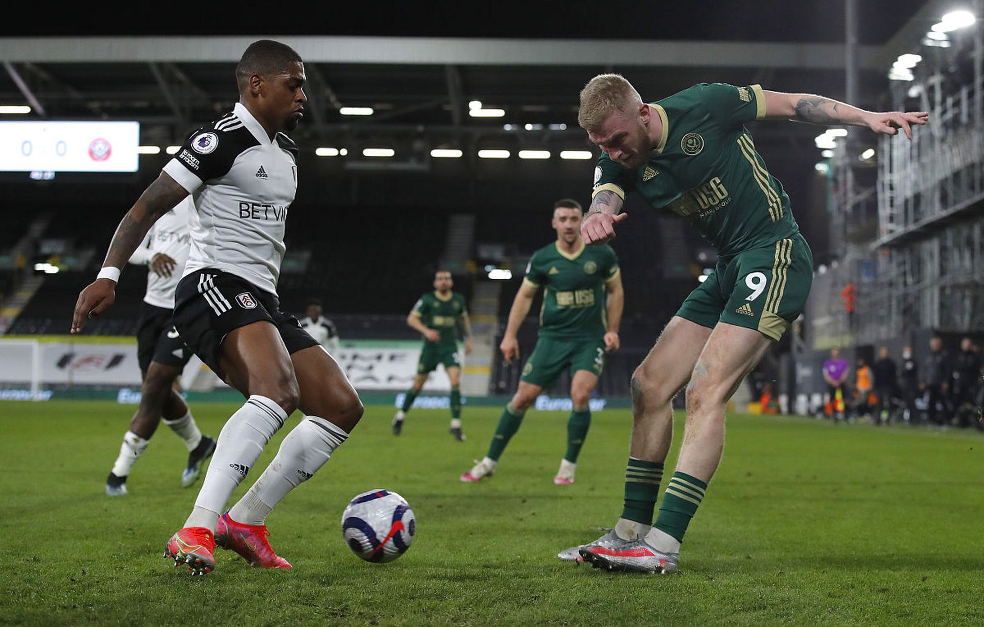 和巴黎的 和巴黎的